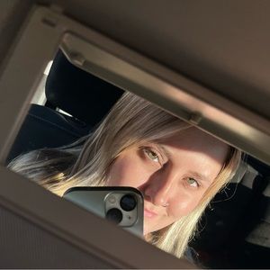 Meet your Posher, Samantha